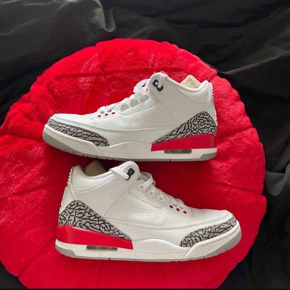 Retro Jordan 3 “Hall of Fame - Picture 7 of 7
